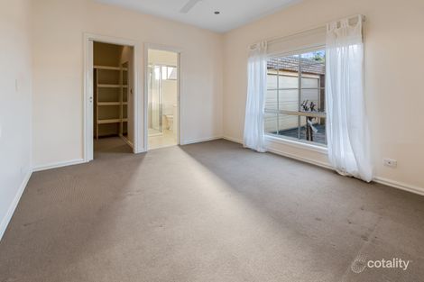 Property photo of 2/20 Halsey Street Reservoir VIC 3073