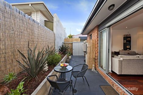 Property photo of 2/15 Wilkinson Street Reservoir VIC 3073