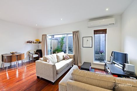 Property photo of 2/15 Wilkinson Street Reservoir VIC 3073