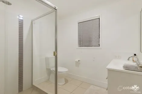 Property photo of 48 Macleay Circuit Upper Coomera QLD 4209