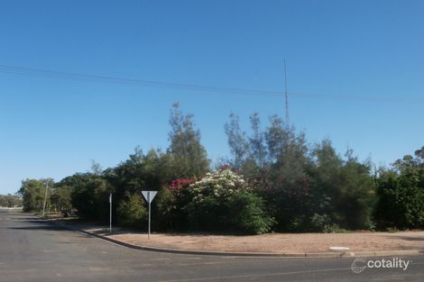 Property photo of 5 Kaolin Street Lightning Ridge NSW 2834