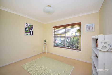 Property photo of 19 Flamingo Key Broadbeach Waters QLD 4218