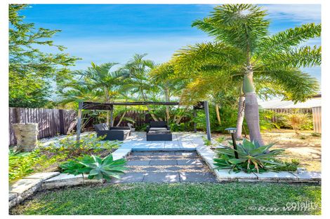 Property photo of 40 Jamie Crescent Gracemere QLD 4702