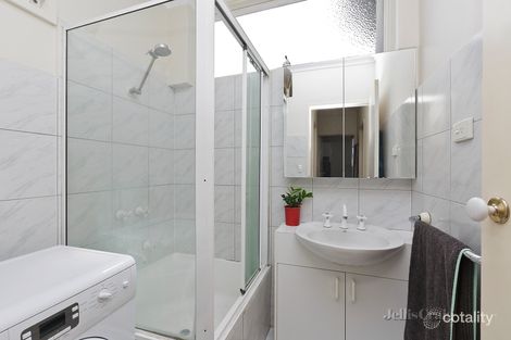 Property photo of 15/14 The Esplanade Clifton Hill VIC 3068