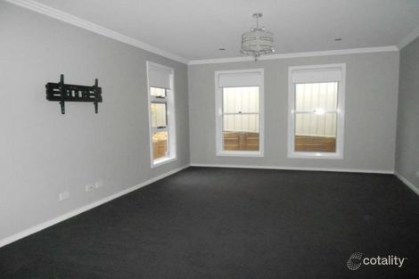 Property photo of 12 Mawson Place Sunshine Bay NSW 2536