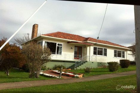 2/85 Nixon St, Devonport, TAS 7310