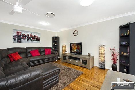 Property photo of 5 Clarissa Place Ambarvale NSW 2560