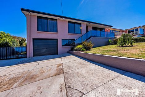 Property photo of 1 Warruga Place Devonport TAS 7310