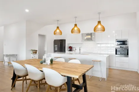 Property photo of 16 Brenchley Circuit Crosslands NSW 2446