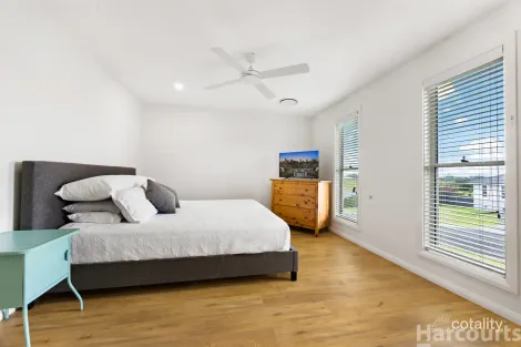 Property photo of 16 Brenchley Circuit Crosslands NSW 2446