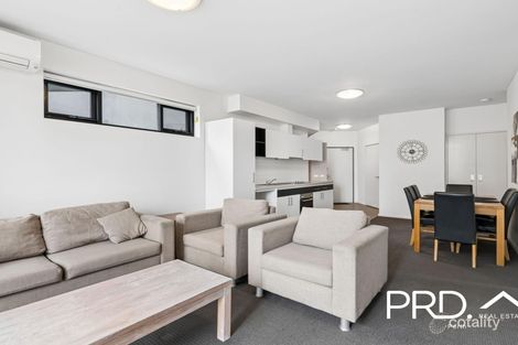 15/2 Points Way, Cockburn Central, WA 6164