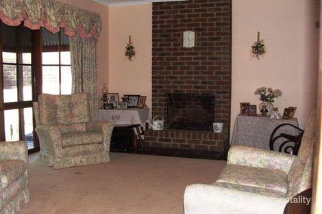 Property photo of 3 Aclare Road Cockatoo VIC 3781