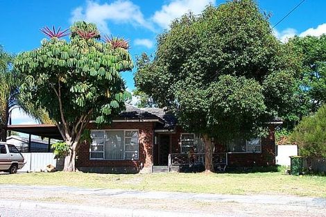 21 Hunt St, Thornlie, WA 6108