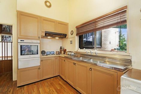 Property photo of 14 Peter Street Grovedale VIC 3216