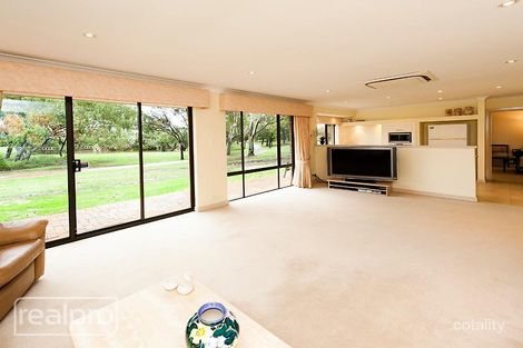 Property photo of 6B Thurles Court Waterford WA 6152