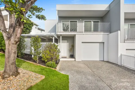 Property photo of 1/8 Lyrebird Close Blackbutt NSW 2529