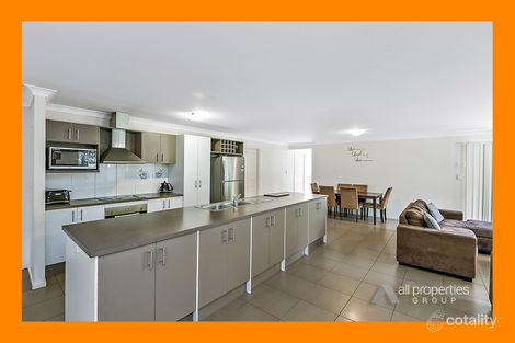 Property photo of 16 Highland Place Forest Lake QLD 4078
