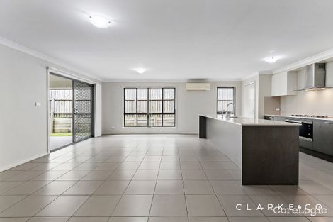 Property photo of 8 Oystercatcher Street Aberglasslyn NSW 2320