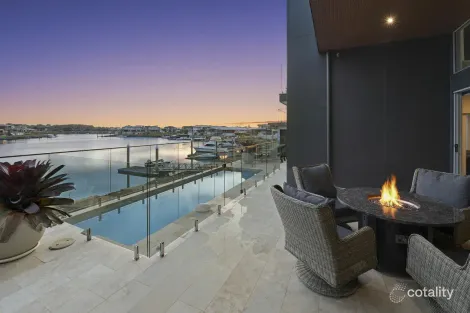 Property photo of 2/14 Portside Crescent Port Macquarie NSW 2444