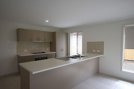 Property photo of 36 Eagleton Crescent Leichhardt QLD 4305