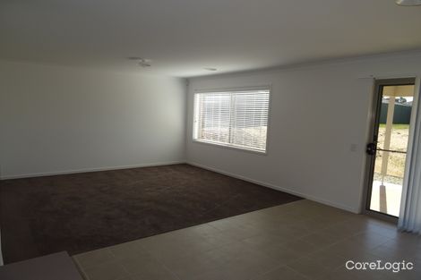 Property photo of 54 Driver Terrace Glenroy NSW 2640