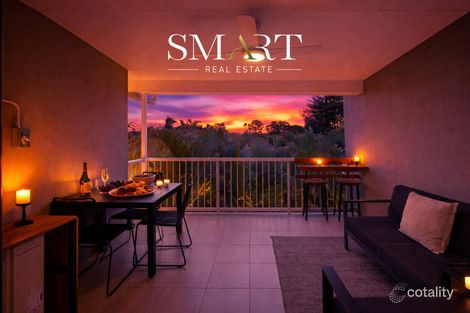 Property photo of 17/8-10 Ahern Street Labrador QLD 4215