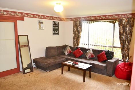 Property photo of 19 The Gums Mount Clear VIC 3350