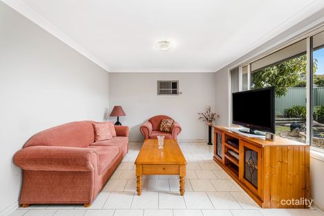 Property photo of 25 Dalpra Crescent Bossley Park NSW 2176