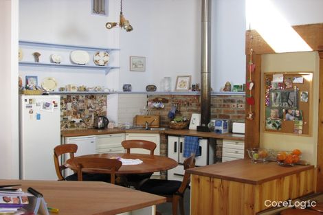 Property photo of 28 Washington Lane Woodend VIC 3442