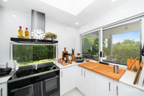 Property photo of 31 Mallorca Circuit Burdell QLD 4818