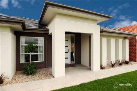 8 West Cornhill Way, Point Cook, VIC 3030