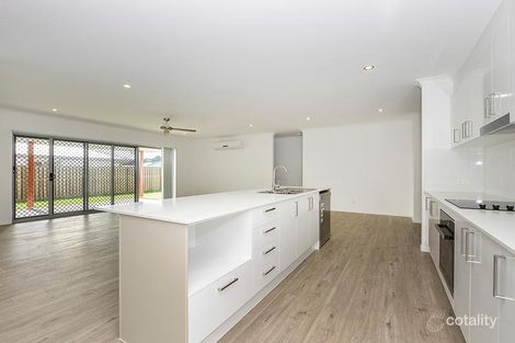 Property photo of 32 Beilby Crescent Pimpama QLD 4209