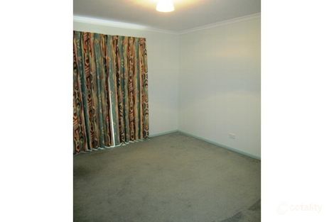 Property photo of 9 May Street Kangaroo Flat VIC 3555