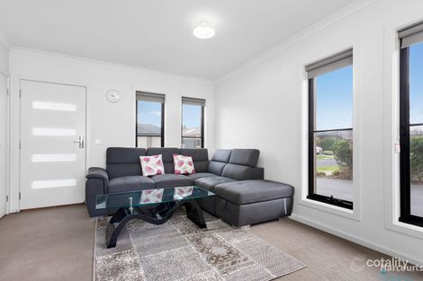 Property photo of 25 McCubbin Way Mernda VIC 3754