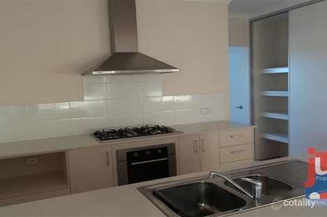 371 Parade Rd, Dalyellup, WA 6230