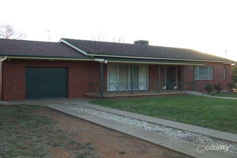 Property photo of 92-94 Bruce Street North Coolamon NSW 2701
