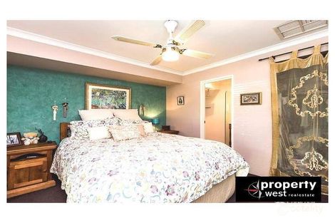 Property photo of 56 Glencoe Loop Kinross WA 6028