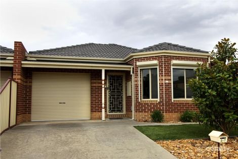 2/7 Finchley Park Cres, Tarneit, VIC 3029