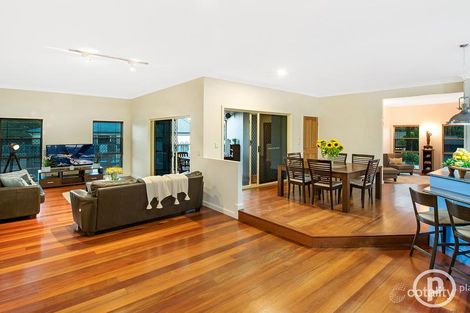 Property photo of 52 Matthau Place McDowall QLD 4053