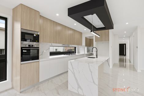 20 Lucy St, Rouse Hill, NSW 2155