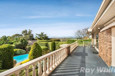 Property photo of 1 Stirling Crescent Glen Waverley VIC 3150