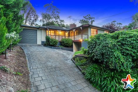 Property photo of 6 Farrar Way Wandin North VIC 3139