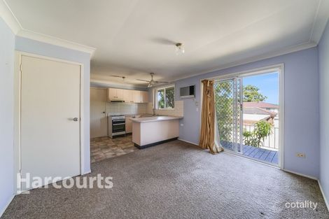 Property photo of 2/22 Aminya Crescent Bradbury NSW 2560