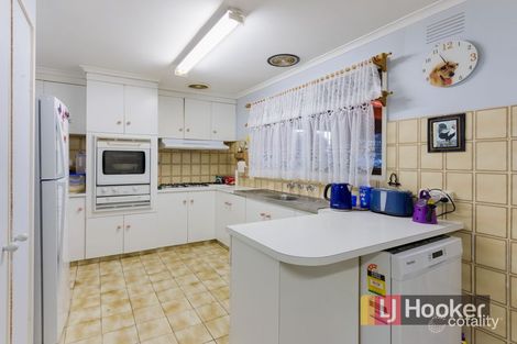 Property photo of 37 The Grange Hampton Park VIC 3976