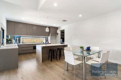 Property photo of 15 Erindale Street Cranbourne West VIC 3977
