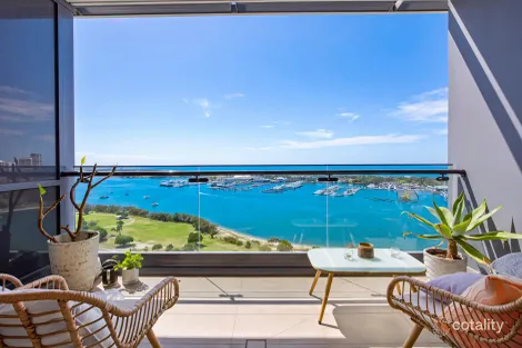 2004/2 COMO CRES, SOUTHPORT, QLD 4215