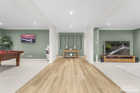 Property photo of 38 Swiftwing Close Chisholm NSW 2322