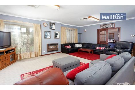 Property photo of 2 Merrifield Circle Leeming WA 6149