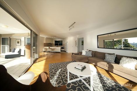 15a Wollombi Rd, Northbridge, NSW 2063