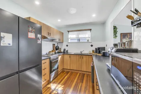 Property photo of 38 Raceview Street Raceview QLD 4305